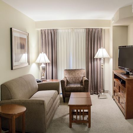 Staybridge Suites Wilmington East By Ihg Екстериор снимка