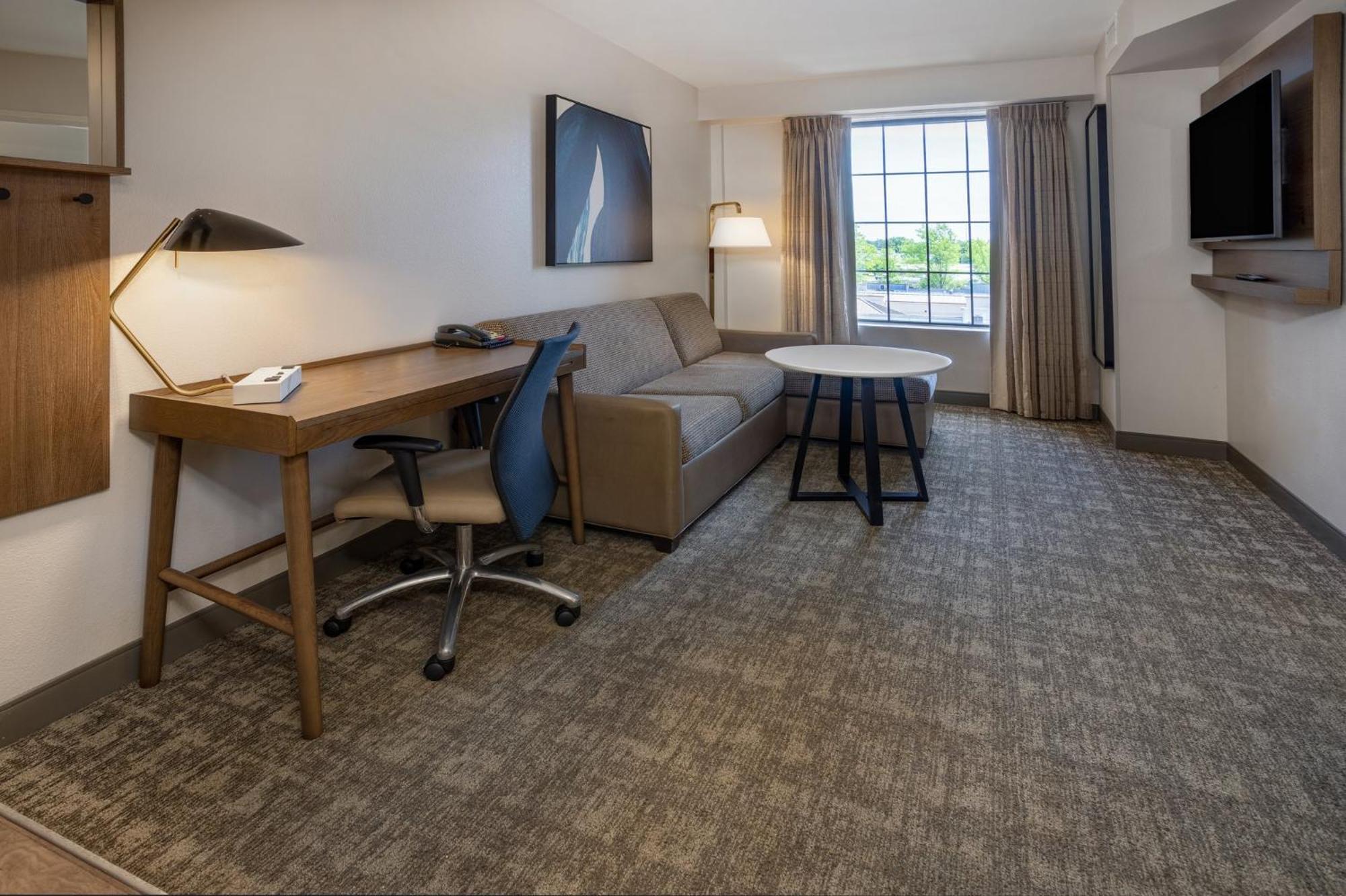 Staybridge Suites Wilmington East By Ihg Екстериор снимка