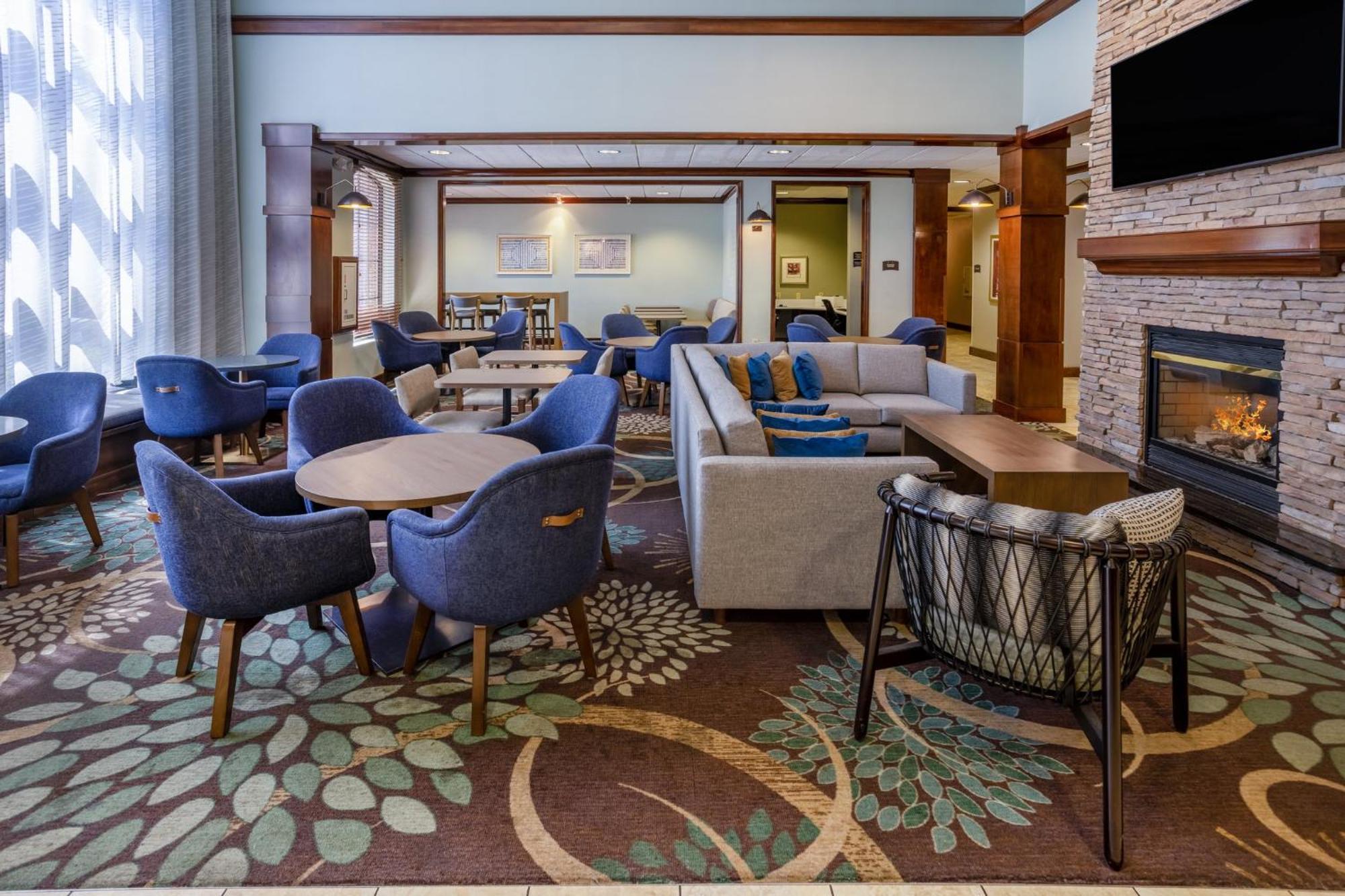 Staybridge Suites Wilmington East By Ihg Екстериор снимка