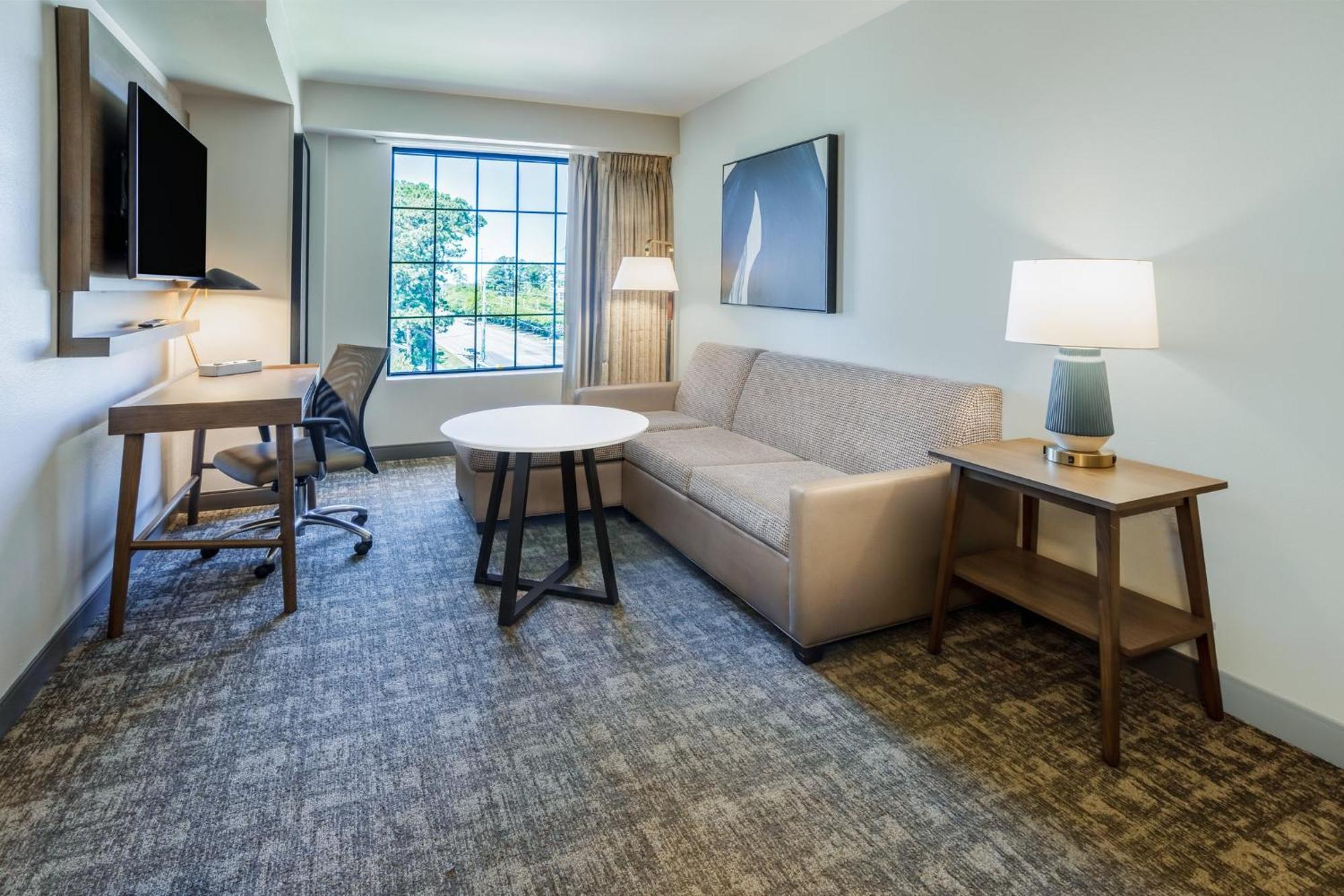 Staybridge Suites Wilmington East By Ihg Екстериор снимка